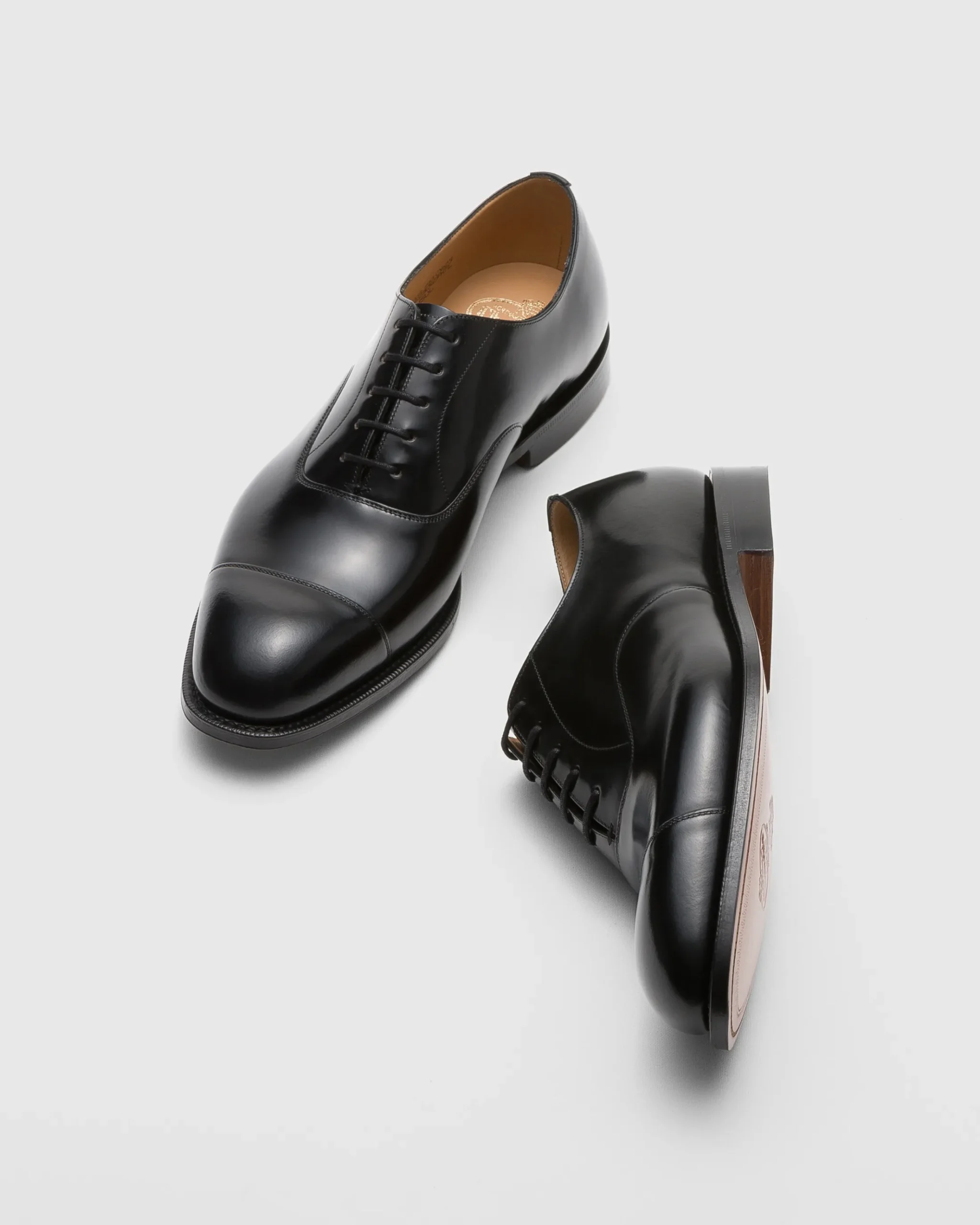 Consul - Polished Binder Oxford