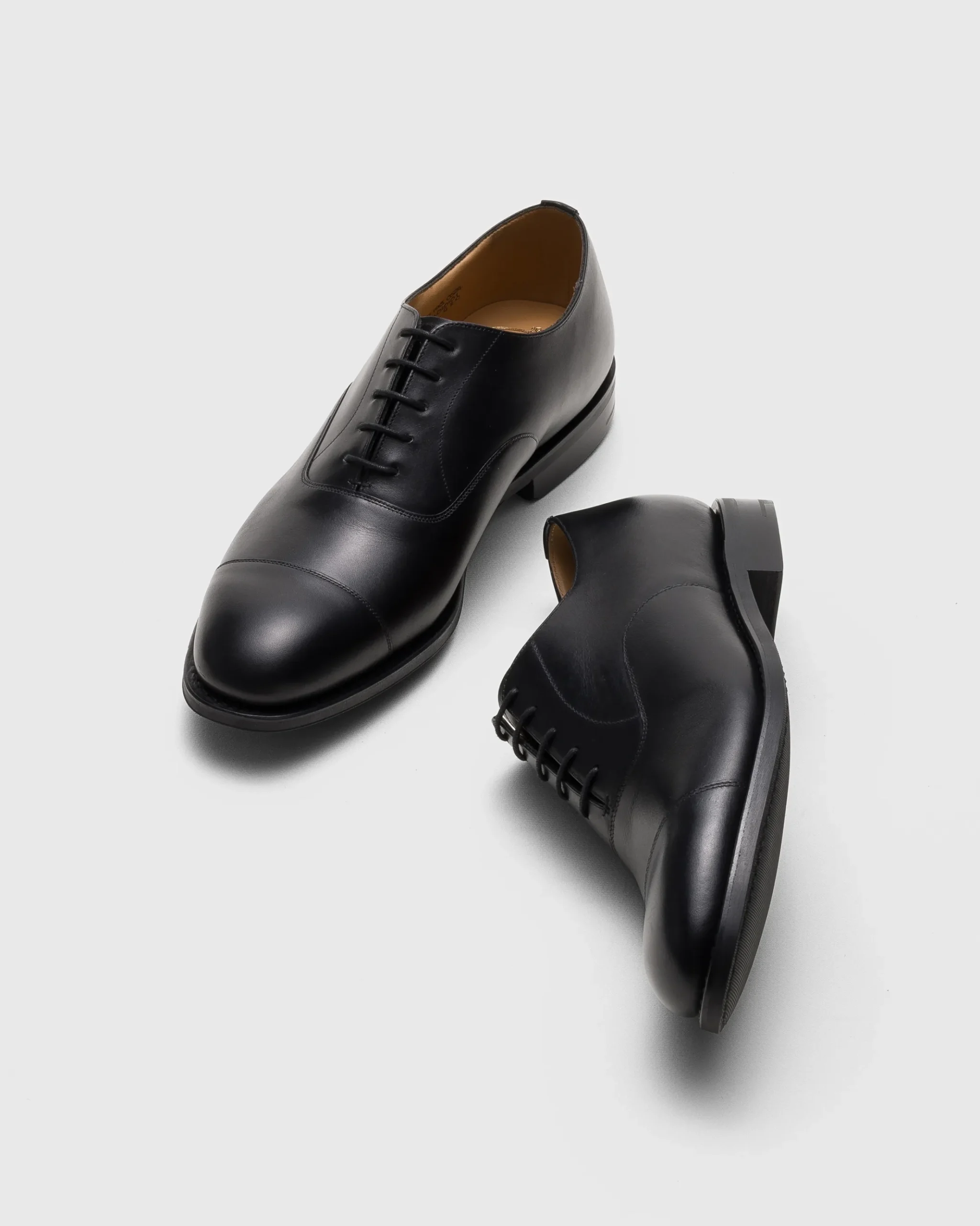 Consul R 2.0 - Calfskin Oxford