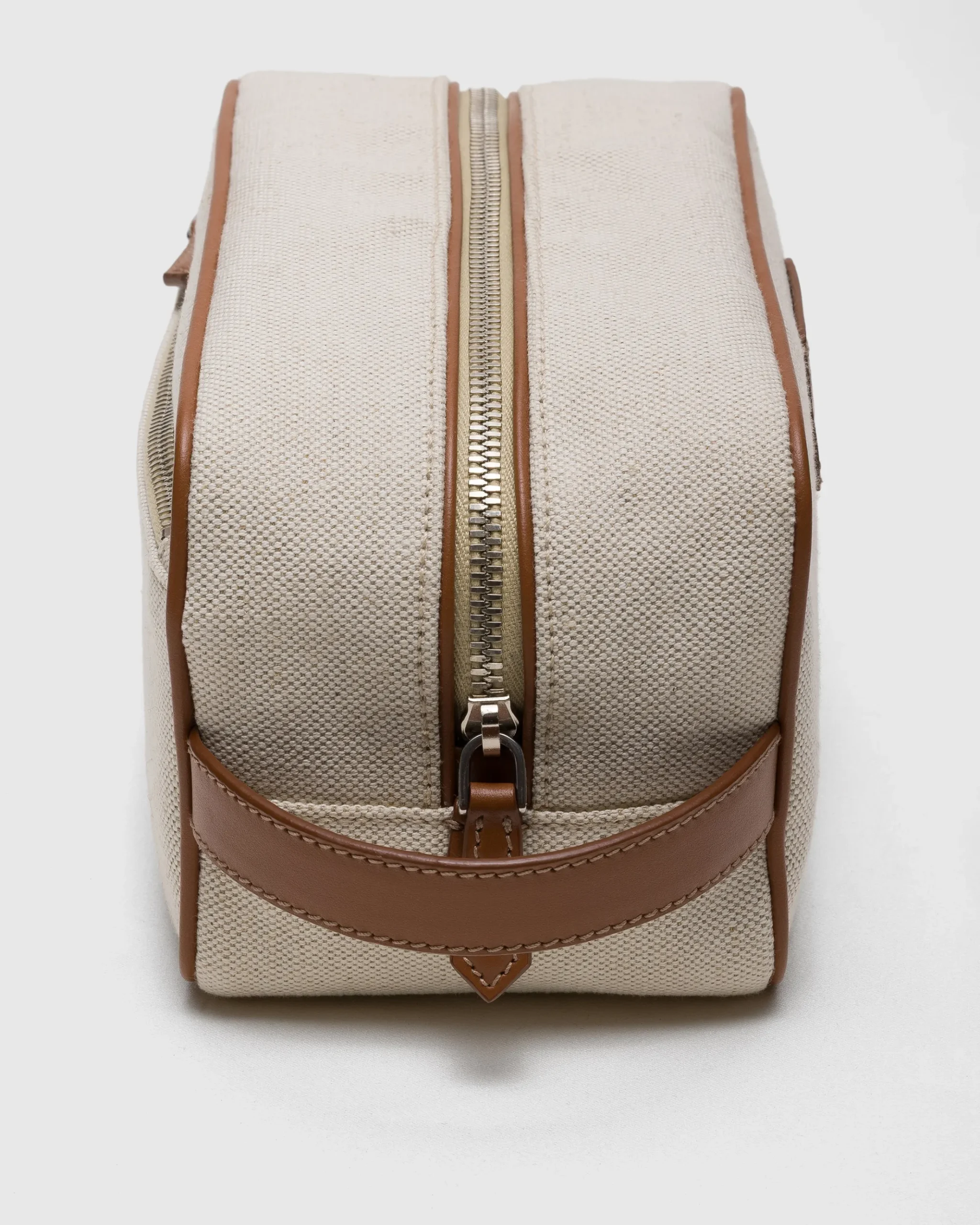 Devon - Linen Blend and Leather Pouch