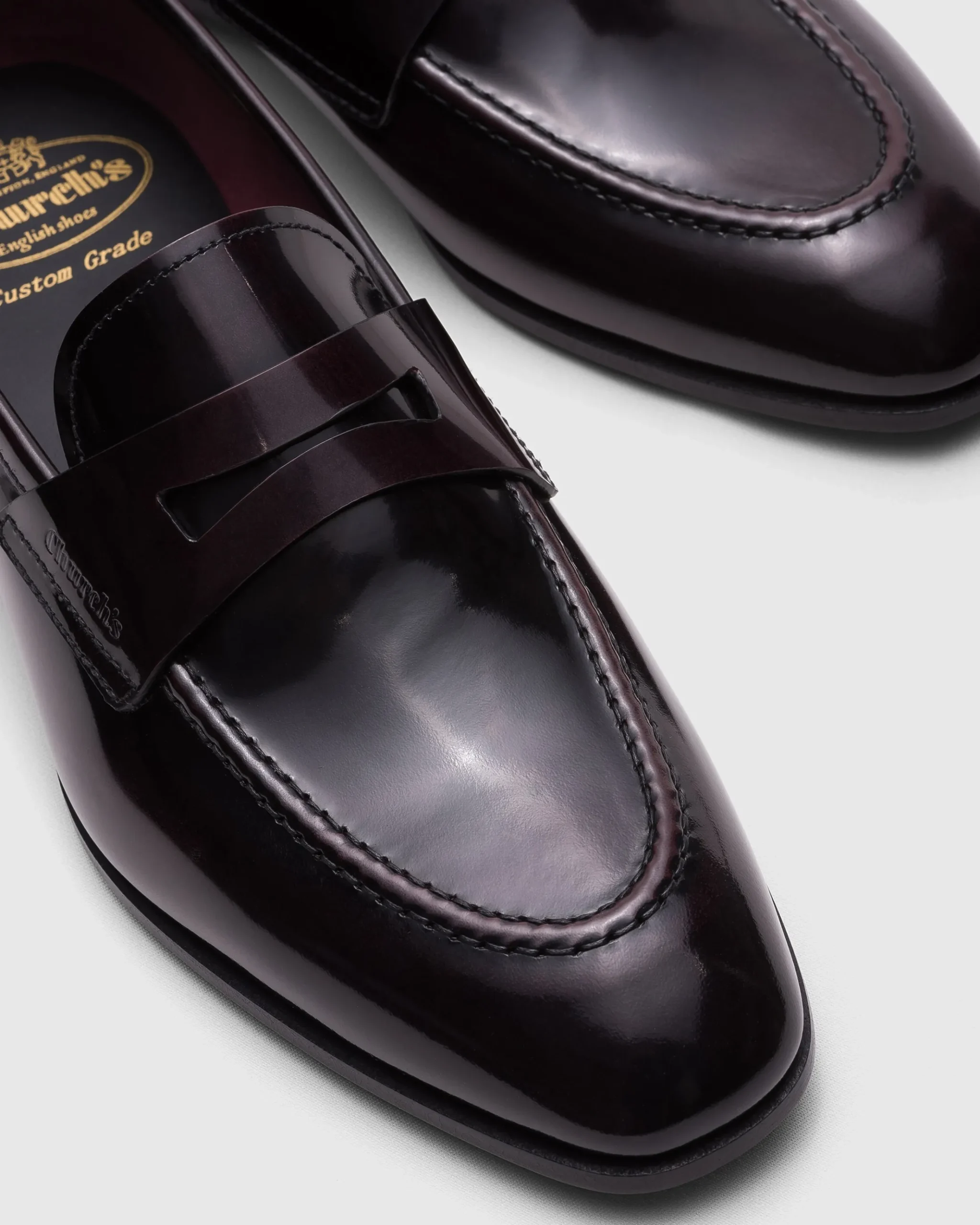 Maesteg - Polished Fumé Loafer