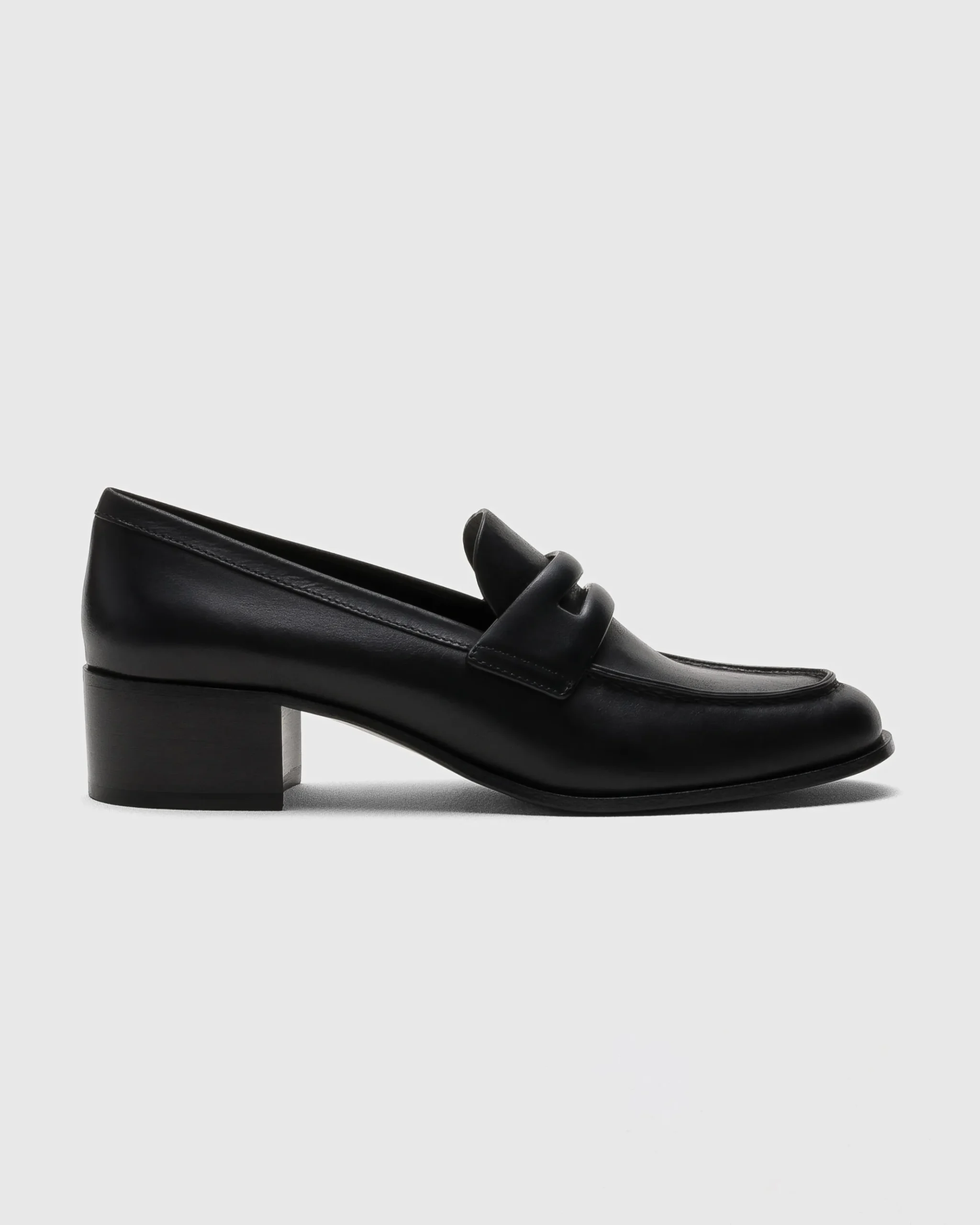 Ollie - Polished Fumé Leather Loafer