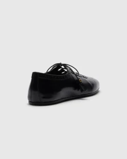 Rhea - Polished Fumé Leather Ghillies Brogue