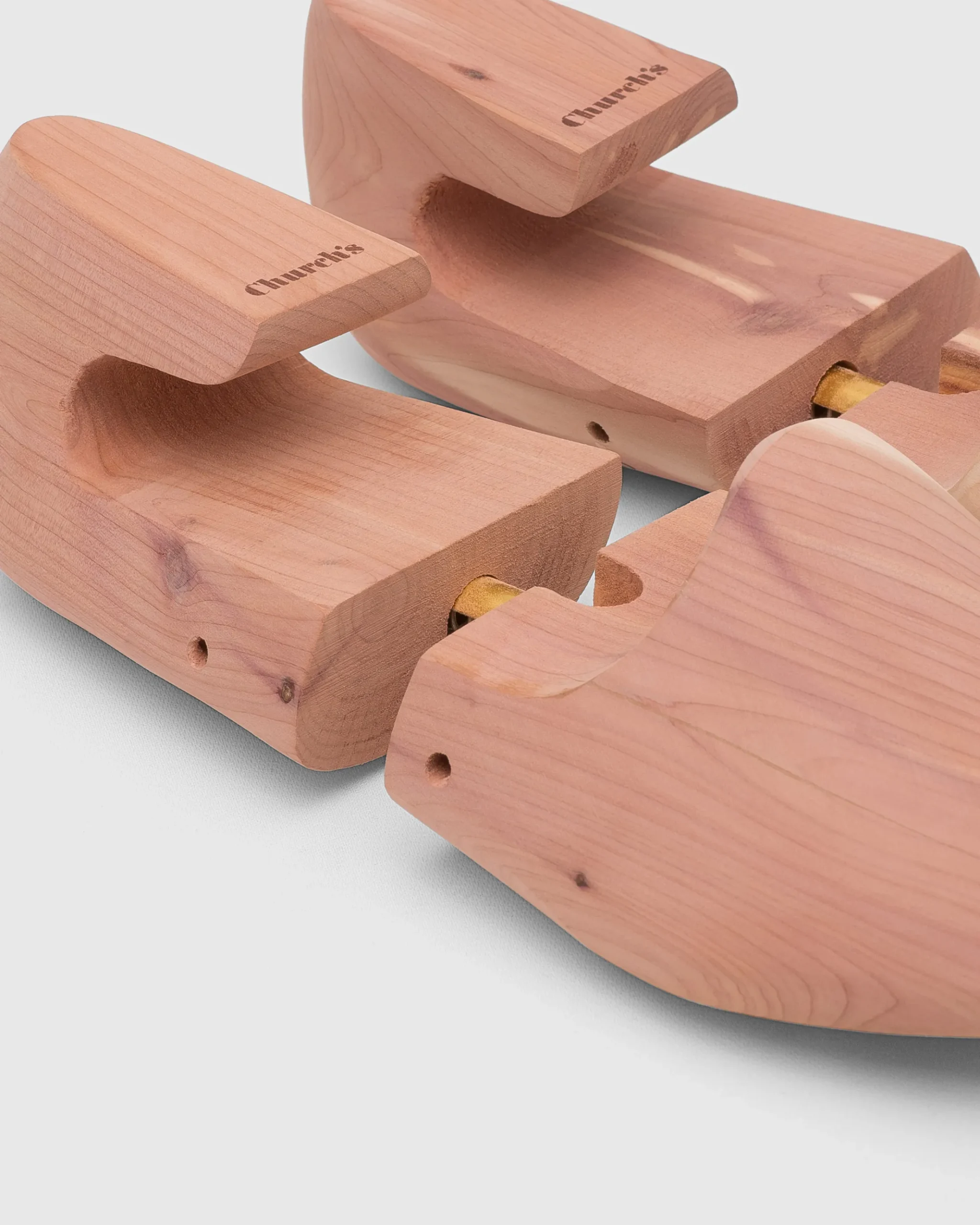 Wessex Shoe Tree - Cedar-wood shoe trees for women
